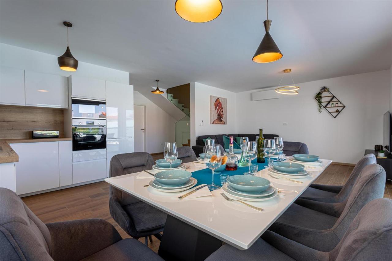 Villa Manhattan Dobrinj 외부 사진