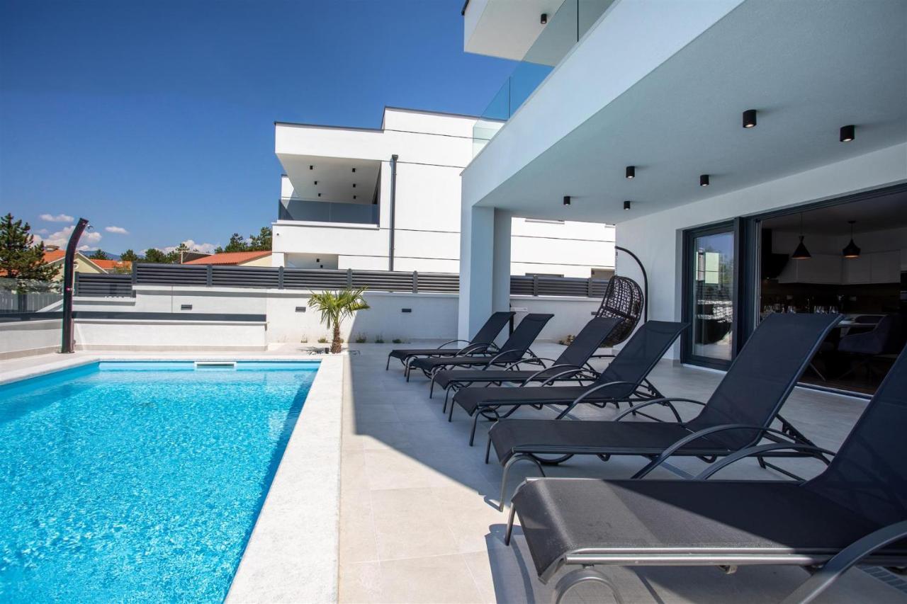Villa Manhattan Dobrinj 외부 사진
