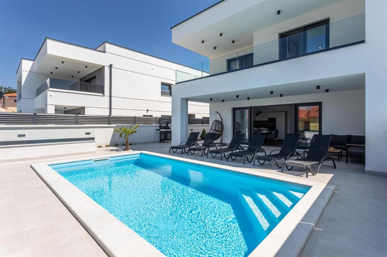 Villa Manhattan Dobrinj 외부 사진
