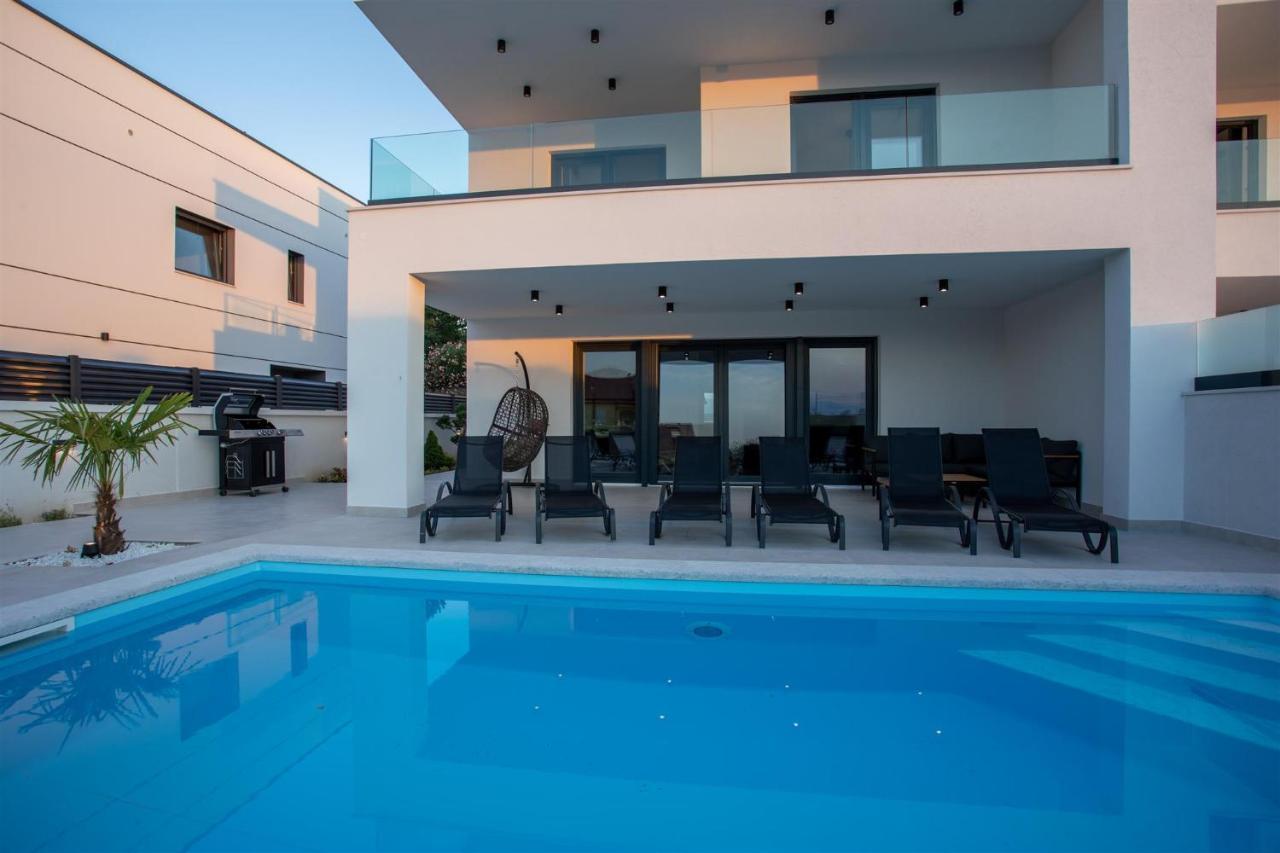 Villa Manhattan Dobrinj 외부 사진